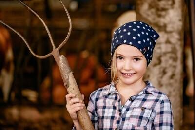 Bild 1 hairtex Stall-Beanie Kinder - Blümchenblau - 6 bis 12 Jahre